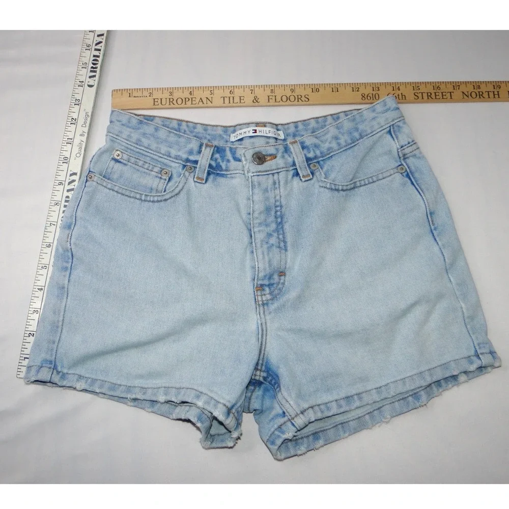 Vintage Y2K Tommy Hilfiger‎ Light Wash Denim High Waisted Shorts Womens Size 8